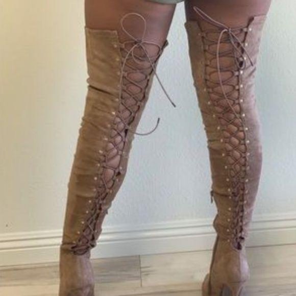 NEW !! Stretchy Over the Knee Lace Up Boots in Red - Picture 9 of 10